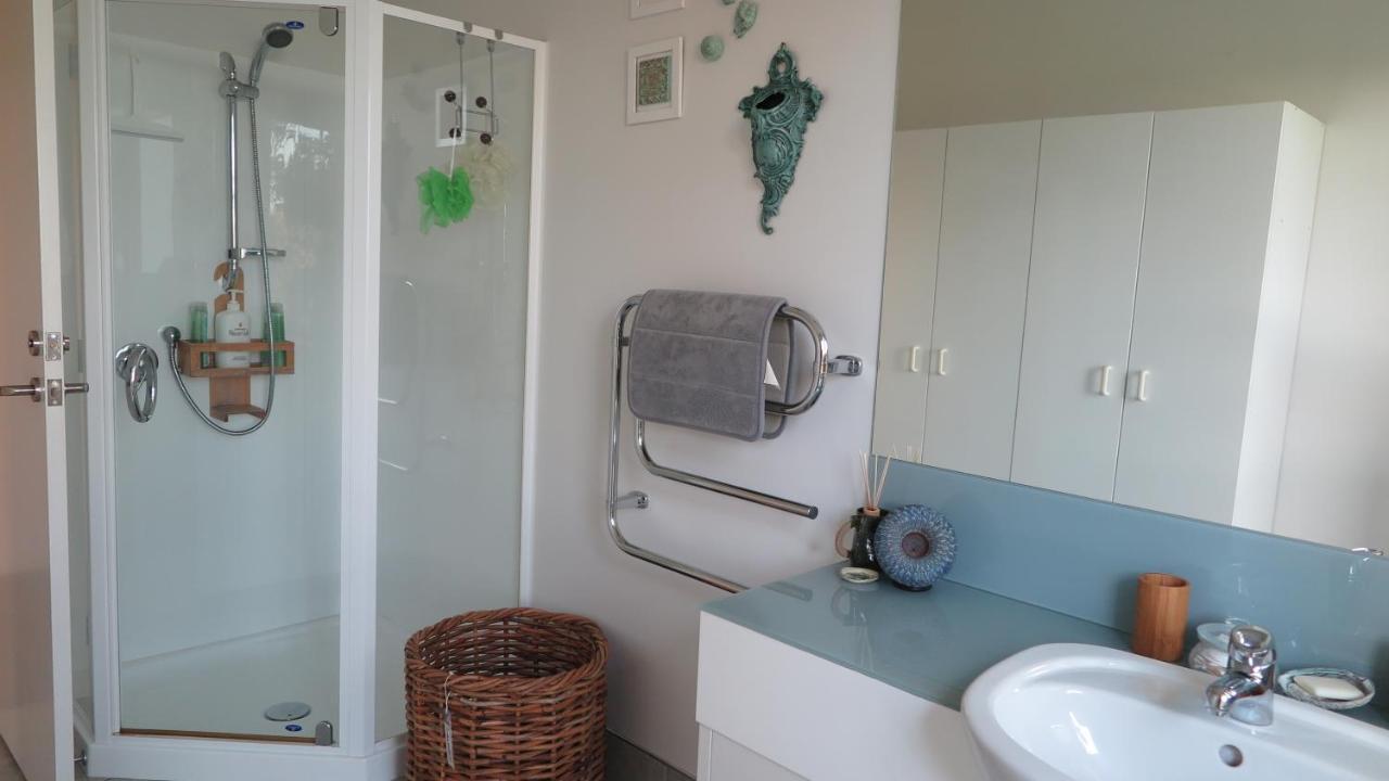 Kaka Lodge At Kotare House Tawharanui Esterno foto