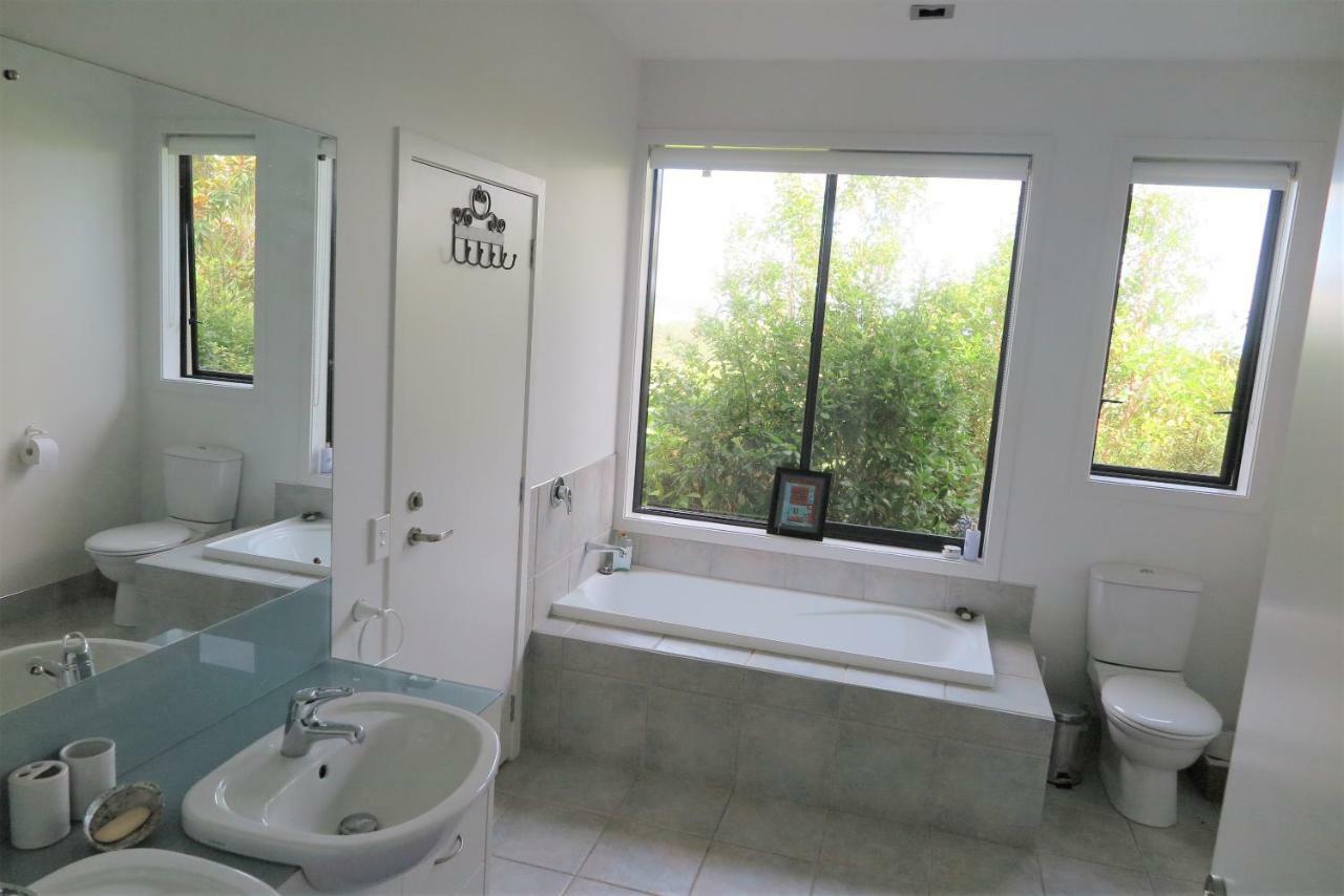 Kaka Lodge At Kotare House Tawharanui Esterno foto